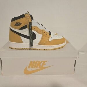 Nike Yellow and Black High-Top Sneakers
